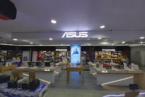 PC Image (ASUS) @ Boulevard Shopping Mall, Miri image
