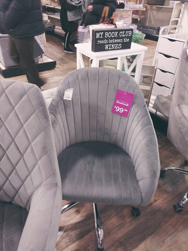 Department Store «T.J. Maxx», reviews and photos, 4121 Towne Center Dr, Louisville, KY 40241, USA