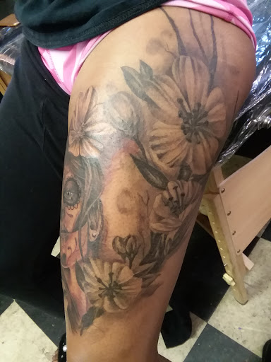 Tattoo Shop «Tattoo Renaissance», reviews and photos, 5323 Greenbrook Dr, Charlotte, NC 28205, USA