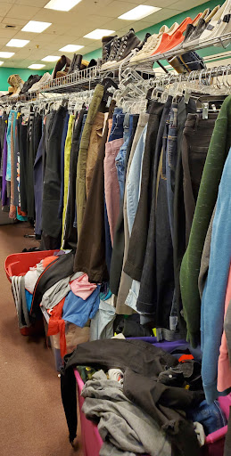 Thrift Store «Fabulously Frugal Thrift Shop», reviews and photos, 611 2nd St, Snohomish, WA 98290, USA