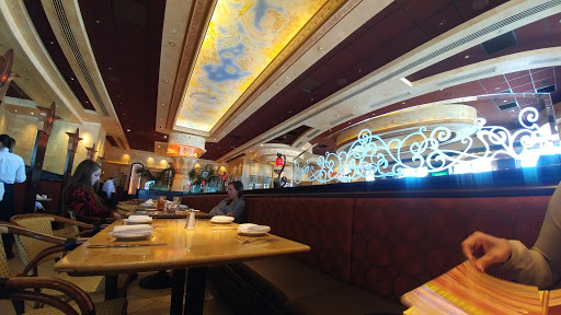 Restaurant «The Cheesecake Factory», reviews and photos, 1201 Lake Woodlands Dr, The Woodlands, TX 77380, USA
