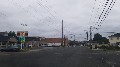 Convenience Store «7-Eleven», reviews and photos, 202 Ryerson Ave, Paterson, NJ 07502, USA