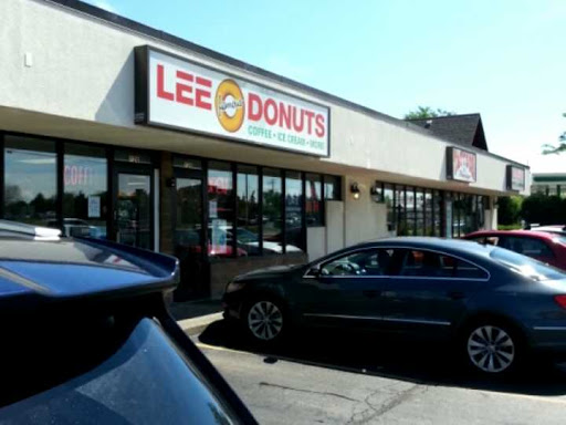 Donut Shop «Lee Donuts», reviews and photos, 124 Peterson Rd, Libertyville, IL 60048, USA