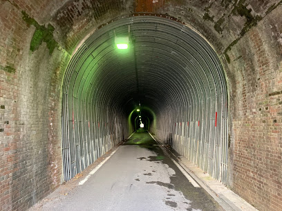 江の浦トンネル（旧長島隧道）
