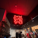 Photo n°1 de l'avis de benjamin.r fait le 06/01/2024 à 22:25 sur le  Der erdbeerfressende Drache à Hamburg