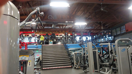 Gym «World Gym», reviews and photos, 6656 Foothill Blvd, Tujunga, CA 91042, USA