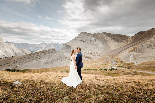 Geoff Wilkings - Calgary Wedding Photographer