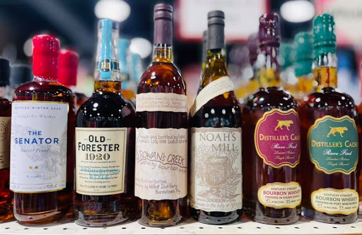 Liquor Store «Liquor & Tobacco Depot», reviews and photos, 570 N Schmale Rd, Carol Stream, IL 60188, USA