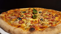 Pizza du Restaurant Pizzeria LA BELLEGARDIENNE à Valserhône - n°17