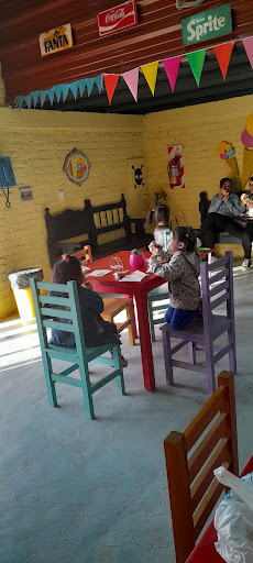 Heladería Los Álamos - Ice cream shop en Plottier
