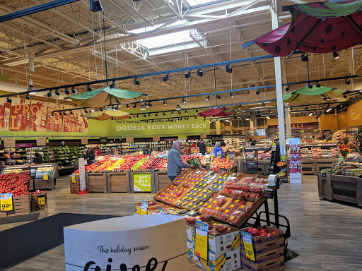 Grocery Store «Hannaford Supermarket», reviews and photos, 65 Gray Rd, Falmouth, ME 04105, USA