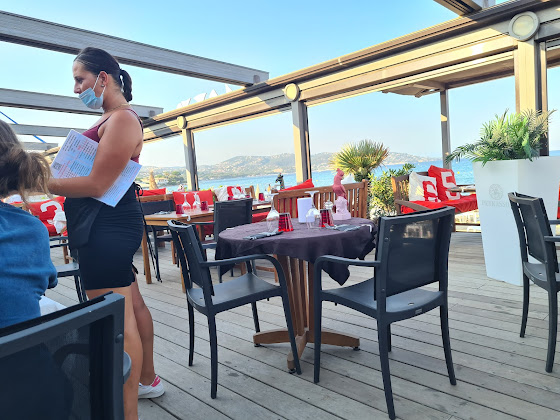 photo n° 36 du restaurants Mahi-plage à Sainte-Maxime