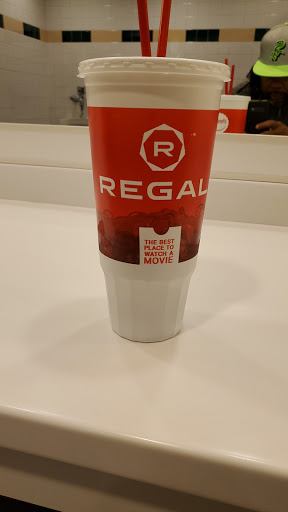 Movie Theater «Regal Cinemas Greenwood 14 & RPX», reviews and photos, 461 Greenwood Park Dr S, Greenwood, IN 46142, USA
