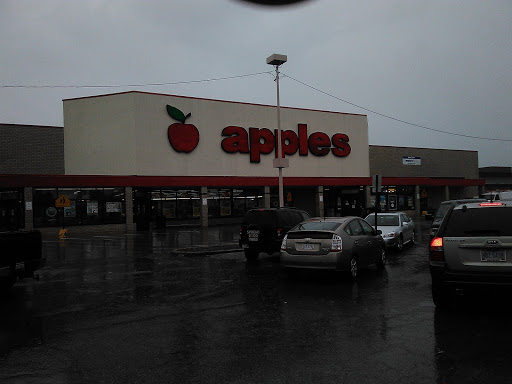 Grocery Store «Apples», reviews and photos, 400 Sheffield Center, Lorain, OH 44055, USA