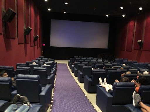Movie Theater «Pittsford Cinema 9», reviews and photos, 3349 Monroe Ave, Rochester, NY 14618, USA