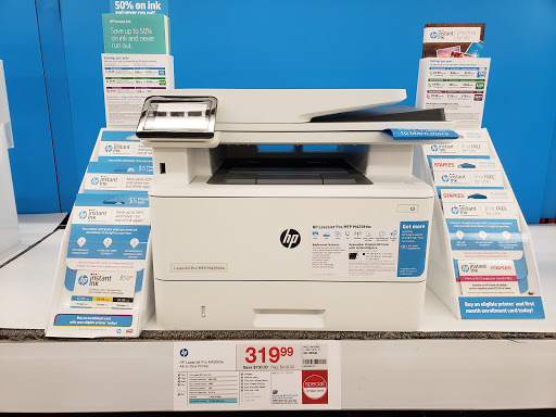 Office Supply Store «Staples», reviews and photos, 1440 Central Ave, Albany, NY 12205, USA