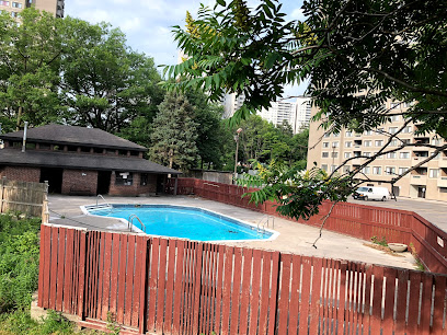 Maplewoods - Forestwoods Swimming Pool