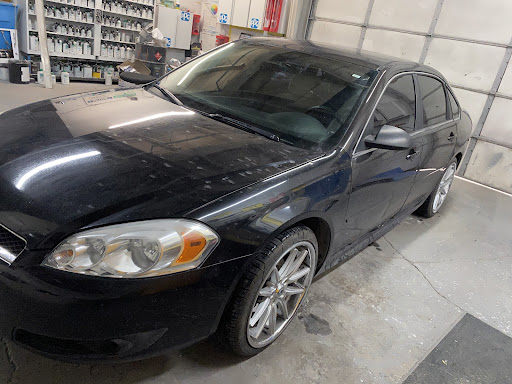 Auto Body Shop «Broomfield Auto Body Inc», reviews and photos, 185 Commerce St, Broomfield, CO 80020, USA