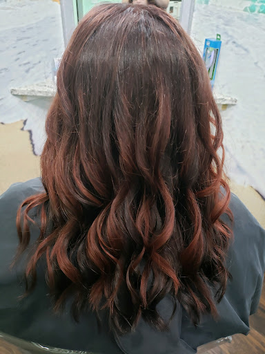 Beauty Salon «Mia Salon Studios», reviews and photos, 13800 York Rd, North Royalton, OH 44133, USA