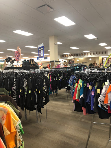 Thrift Store «Discover Goodwill Woodland Park Retail Center», reviews and photos, 101 Paradise Lodge Ln, Woodland Park, CO 80863, USA