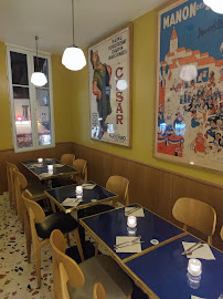Atmosphère du Restaurant La Cerise sur la Pizza - Place des Vosges à Paris - n°8