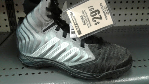 Sporting Goods Store «Big 5 Sporting Goods - Chino», reviews and photos, 5250 Philadelphia St, Chino, CA 91710, USA