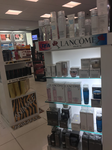 Gift Shop «Duty Free Americas», reviews and photos, 46792 Route 81, Alexandria Bay, NY 13607, USA