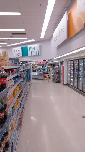 Drug Store «Walgreens», reviews and photos, 701 S Midlothian Rd, Mundelein, IL 60060, USA