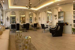 Raed Habash Salon image