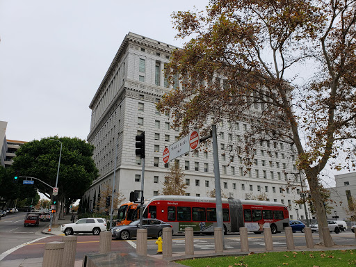 Shopping Mall «Los Angeles Mall», reviews and photos, 201 N Los Angeles St, Los Angeles, CA 90012, USA