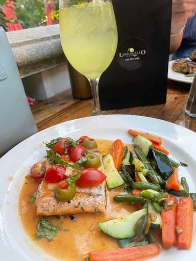 Italian Restaurant «Piazza Di Roma», reviews and photos, 1178 NJ-34, Aberdeen Township, NJ 07747, USA