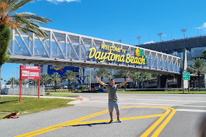 Welcome to Daytona Beach Sign