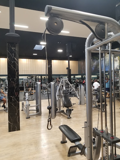 USA Fitness/Outdoor Gym - Reseda Mega Center - 18420-18434, Hart St, Reseda, CA 91335