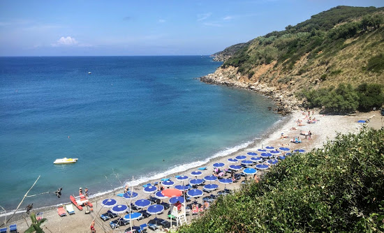 Calamoresca Beach
