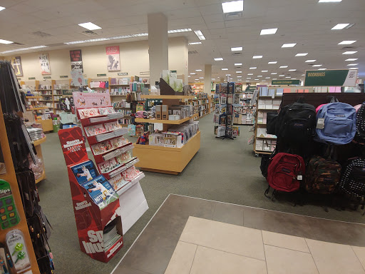 Book Store «Barnes & Noble», reviews and photos, 6501 Grape Rd #1200, Mishawaka, IN 46545, USA