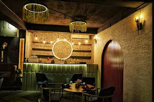 Moody Bliss Restaurant & Lounge image