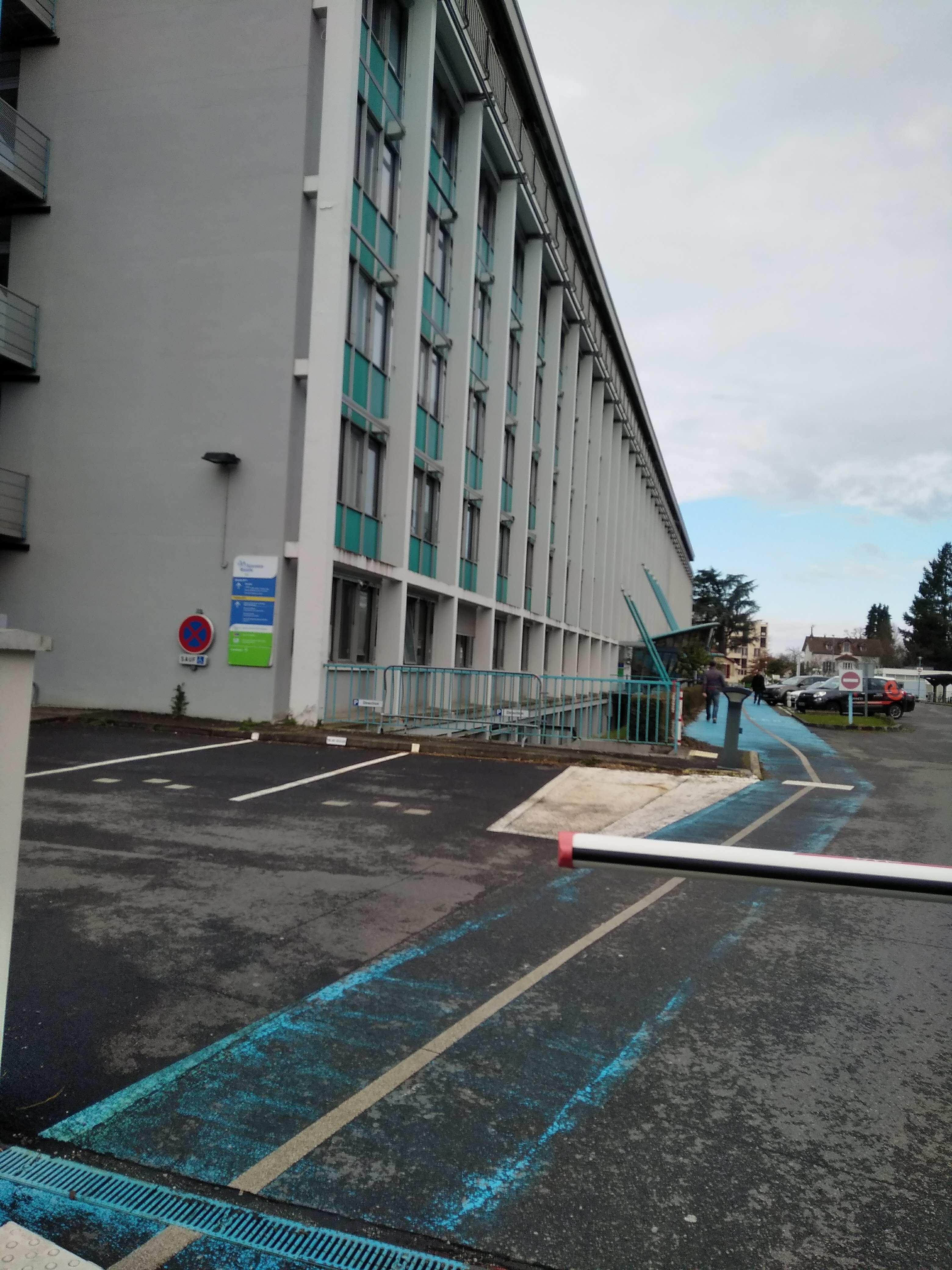 Photo n° 2 de l'avis de Nathalie. fait le 23/09/2017 à 12:14