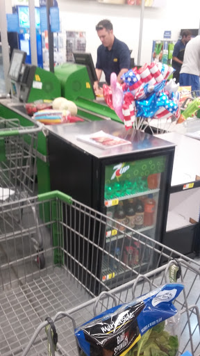 Supermarket «Walmart Neighborhood Market», reviews and photos, 444 W Grand St, Springfield, MO 65807, USA