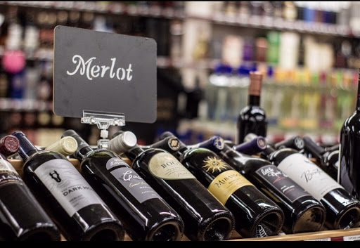 Liquor Store «South End Liquors», reviews and photos, 1755 S Main St, Fall River, MA 02724, USA