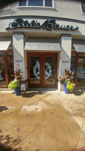 Shopping Mall «Crocker Park», reviews and photos, 228 Market St, Westlake, OH 44145, USA