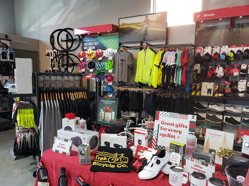 Bicycle Store «The Cycling Hub», reviews and photos, 1200 Oakley Seaver Dr, Clermont, FL 34711, USA