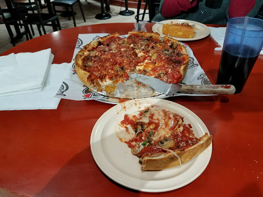 Nancy's Chicago Pizza - Midtown