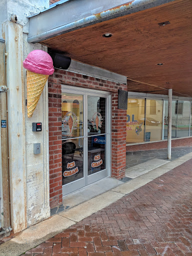 Ice Cream Shop «The Rusty Bumper», reviews and photos, 521 N Liberty St, Winston-Salem, NC 27101, USA