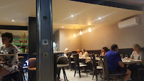 Atmosphère du Restaurant libanais Lebanon by Allo Liban à Cagnes-sur-Mer - n°11