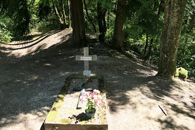 Tombe de deux soldats inconnus à Fleury-devant-Douaumont