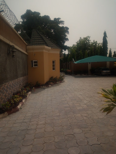 La Sultana Hotel, 73 Sultan Rd, Giginyu, Kano, Nigeria, Barbecue Restaurant, state Kano