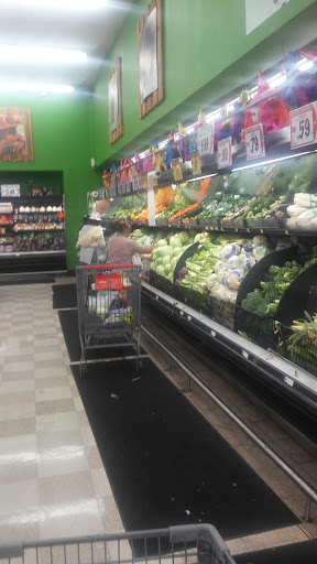 Grocery Store «Superior Grocers», reviews and photos, 10211 S Avalon Blvd, Los Angeles, CA 90003, USA