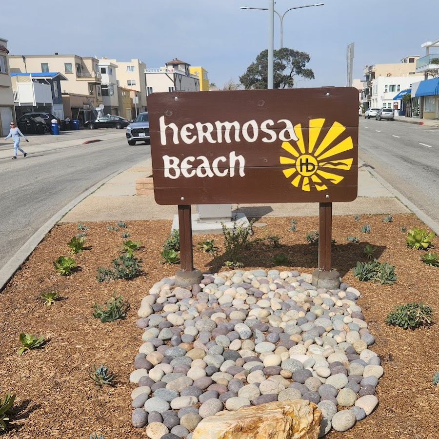 Hermosa Beach Welcome Sign