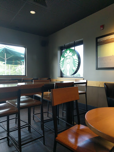 Coffee Shop «Starbucks», reviews and photos, 506 Castle Pines Pkwy, Castle Rock, CO 80108, USA
