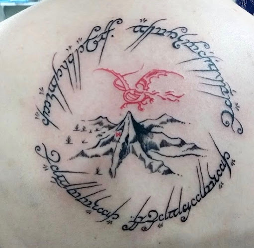 Oakink Tattoo - Estúdio de tatuagem